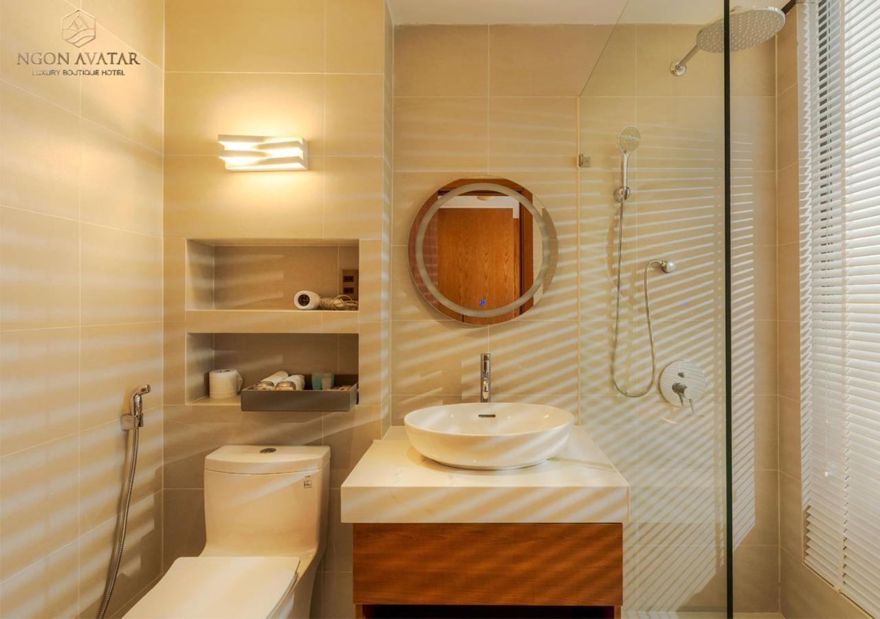 Ngon Avatar Hotel Плейку Экстерьер фото