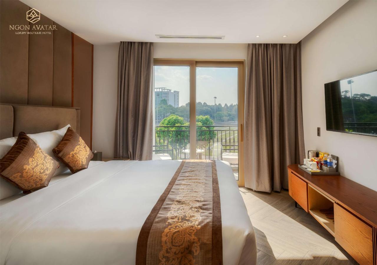 Ngon Avatar Hotel Плейку Экстерьер фото